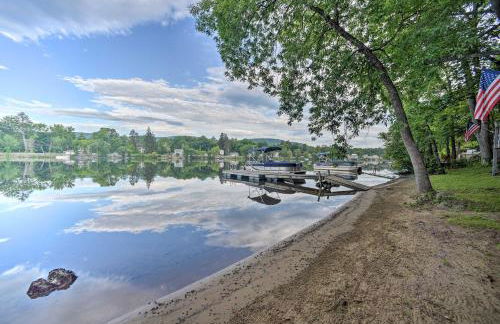 Riverfront Escape with Dock 19 Mi to Saratoga! - Foto 27