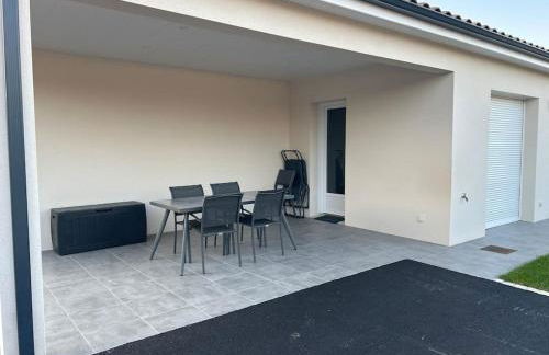 Maison Chaleureuse à 10 min du Futuroscope - Foto 13