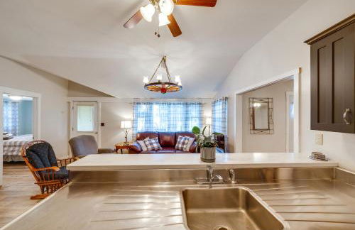 Walk to Beach and Lake Idyllic Escape in Edinboro! - Foto 7