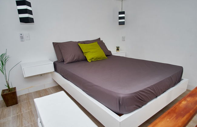 Lujoso Apto WIFI Gratis Balcon y Jacuzzi - Photo 9