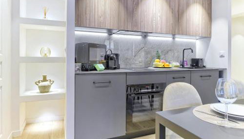 Hyper Centre - Charming duplex - Luxury - Reversible air conditioning - 10 mins from Place MASSENA - Foto 5
