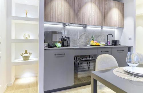 Hyper Centre - Charming duplex - Luxury - Reversible air conditioning - 10 mins from Place MASSENA - Foto 5