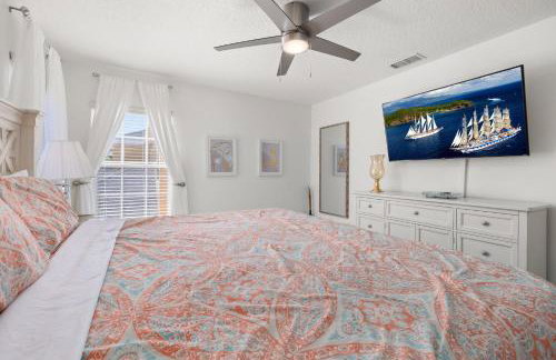 483-Stunning 6 bed home with private pool overlooking quiet conservation area - Foto 28