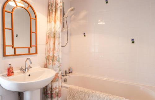 Holly Hoose - Foto 27