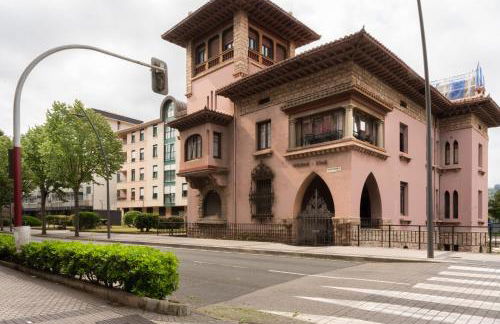 Apartamento con garaje en el centro de Zumaia - Foto 1