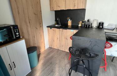 Charmante maison à 2 pas de la mer avec son jardin pour 2 adultes et 2 enfants - Photo 8