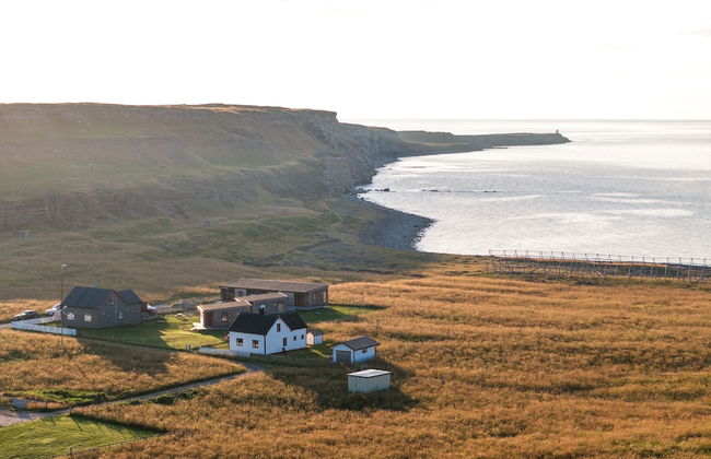 Ekker Island Arctic Lodge - Photo 1