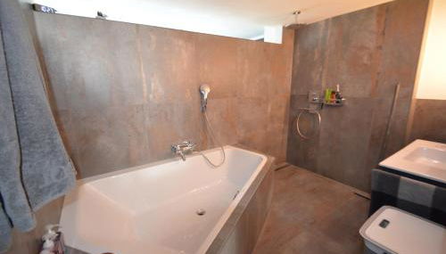 Wohnung Messe, Airport, Outlet Metzingen - Photo 4, Shower