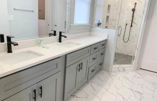 City View- near Downtown, Capital, NC State - Foto 27