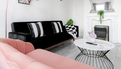 3BR Off A13 , Sleeps 6, 2mins to Langdon DLR,Free Parking - Foto 1