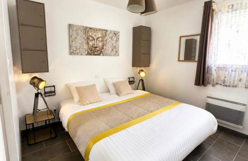Séjour Romantique Jacuzzi intérieur Privé - Foto 7