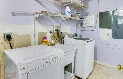 Clarksburg Getaway Near DC and Baltimore Sights! - Photo 18