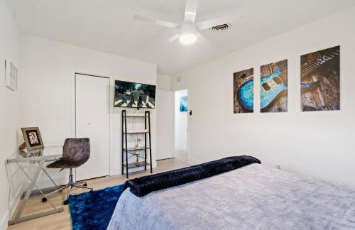 Sleeps 12 Private Pool & Gameroom near Casino, Beaches & Hard Rock Stadium - Foto 25