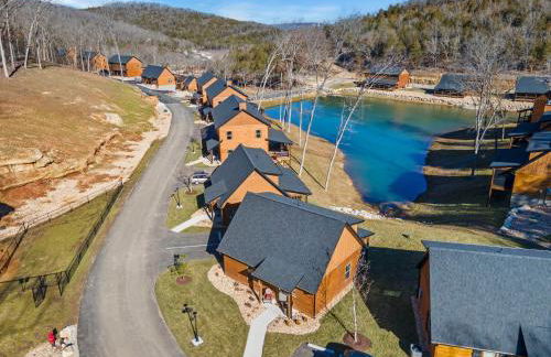 New Cabin at Tall Timbers! Free Tickets! Indoor and Outdoor Pools! - Foto 29