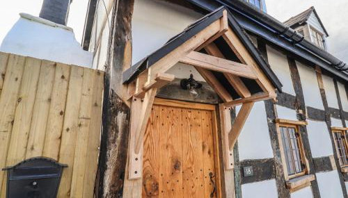 18 Church Street - Photo 2