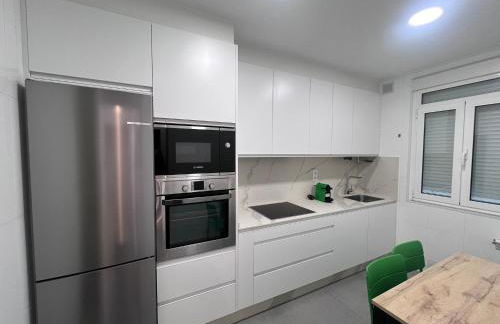 Céntrico Apartamento con parking - Foto 18