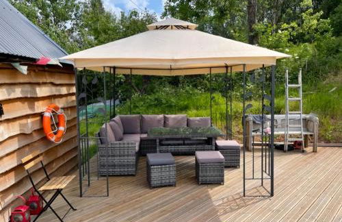 Cosy Hut Immersed in Nature with Private Hot Tub - Foto 29