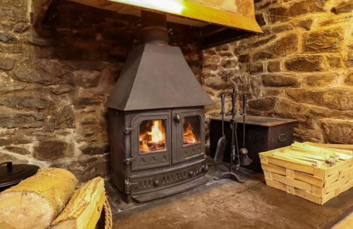 Bryn Y Garreg Cottage - The Wireless Tech Free Farm - Photo 6