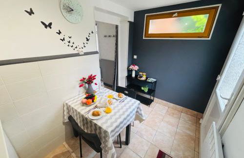 Le petit studio - 1 chambre - Gites Montvaltin - Foto 2