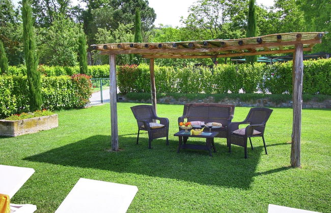 Tuscan Style Apartment with View of the Hills - Foto 32