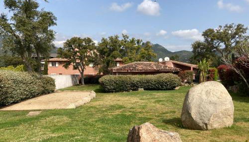 Maison SAINTE LUCIE DE PORTO-VECCHIO - Foto 3, Garden, Garden view