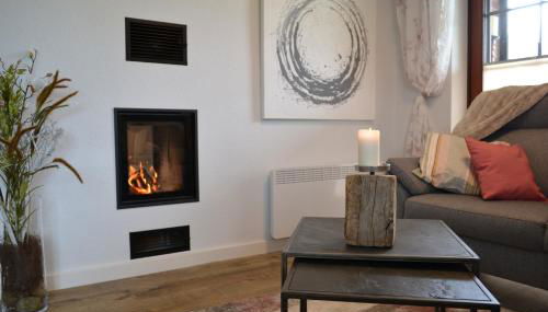 Kernsaniertes Ferienhaus direkt hinterm Nordseedeich NW - Foto 4