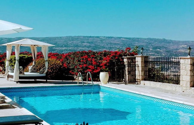 Private Villa, sea Views, Outdoor Bar, Heated Pool - Photo 10