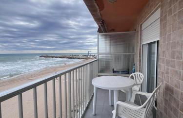 1ª Linea de Mar 4pax Valencia 15 min - Foto 17