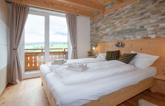 Stunning Holiday Home With Balcony, Ski Storage, Parking - Photo 6