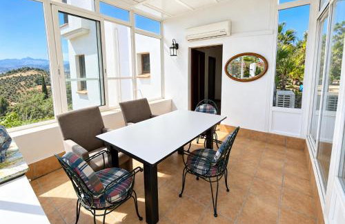 Ground floor apartment "CEZANNE", with spectacular pool in rural holiday park FINCA EL MORALEJO - Foto 12