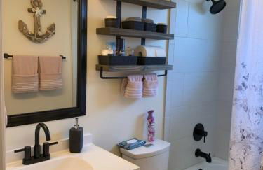 Ambers Jensen Beachhouse with Hot Tub - Foto 29