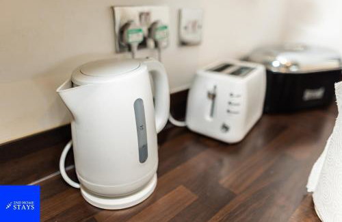 2ndHomeStays-Digbeth-B12 I Large Stylish 2-Bed Apartment I Ensuite I Sleeps 6 I Free Parking & WiFi I Perfect for Work Stays, Relocations & Holiday I Near Birmingham Project Sites & Attractions - Foto 49