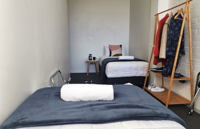 U Suites on Webb - Photo 39