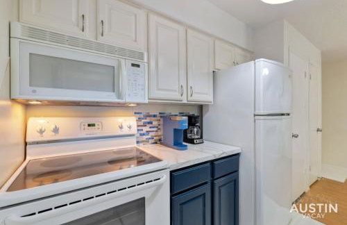 Waterfront Loft w Park View with Pool and Dock Access - Foto 17