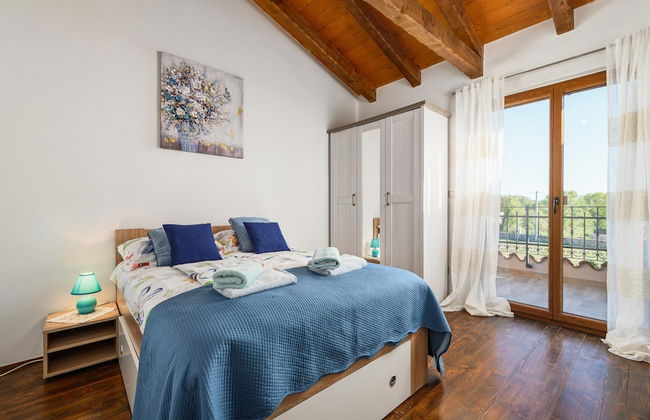 Villa in Sveti Lovrec Near Ski Resort - Foto 4