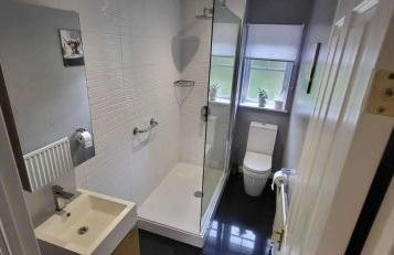 House Sleeps6-Garden-PetsOk-Parking-Long stay disc - Foto 3