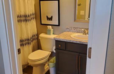 Modern Quiet 2 BR 2 Attached Baths Entire Home - Foto 10