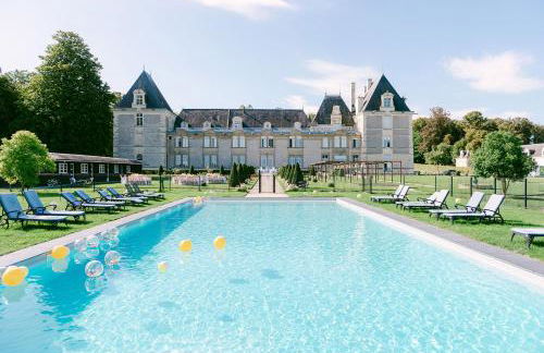 Chateau De Jalesnes - Photo 2