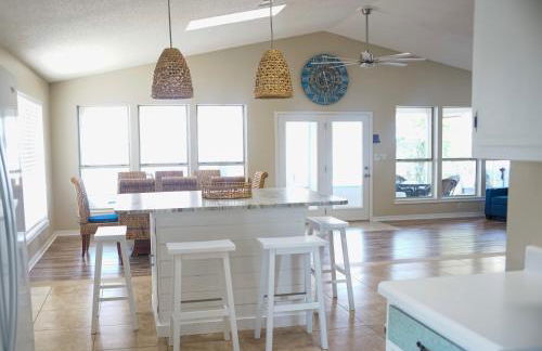 Lagoon Landing Waterfront Home - Foto 14