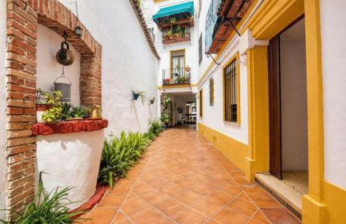 Alojamiento entero, centro de Córdoba con cochera - Foto 10