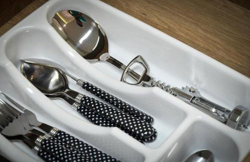 Viena Flats - Photo 9