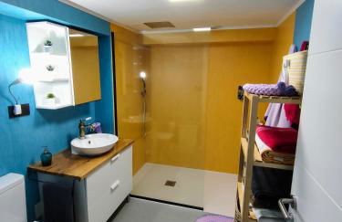 VilafraggleRock, casa de diseño moderno en Pontedeume - Photo 18