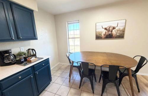 Quiet Stay for Work Trip or Getaways in Waxahachie - Foto 8