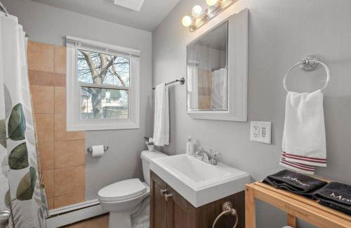 Tranquil 2BR Apt Mpls - 8075 Apt 2 - Foto 5