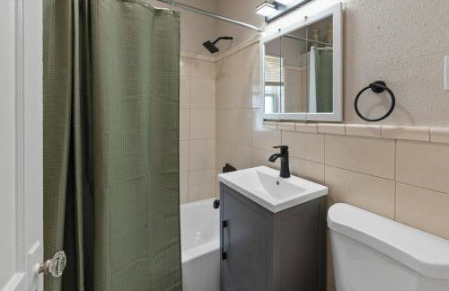 Cozy 3BR for Traveling Nurse and Families by Mys House - Foto 26