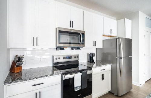 Landing Stylish 2BD Pool Gym - Foto 9