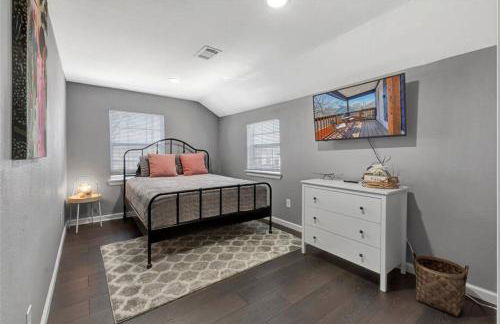 Super Cozy 2 bedroom with Fast WIFI and Queen Bed close to Downtown Houston!! - Foto 11