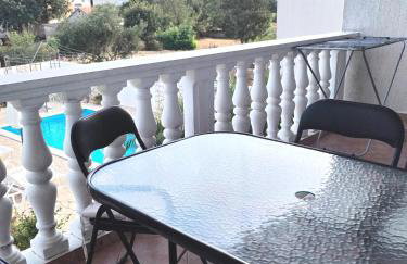 Apartments"Nika" with private pool - Foto 8