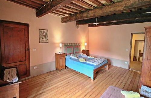 Farmhouse in Apecchio with Pool and Terrace - Foto 21