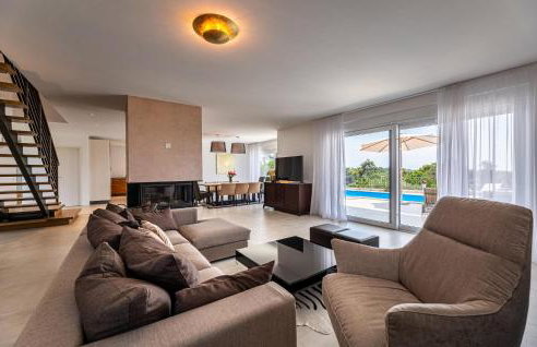 4 Bedroom Awesome Home In Gamboci - Foto 4